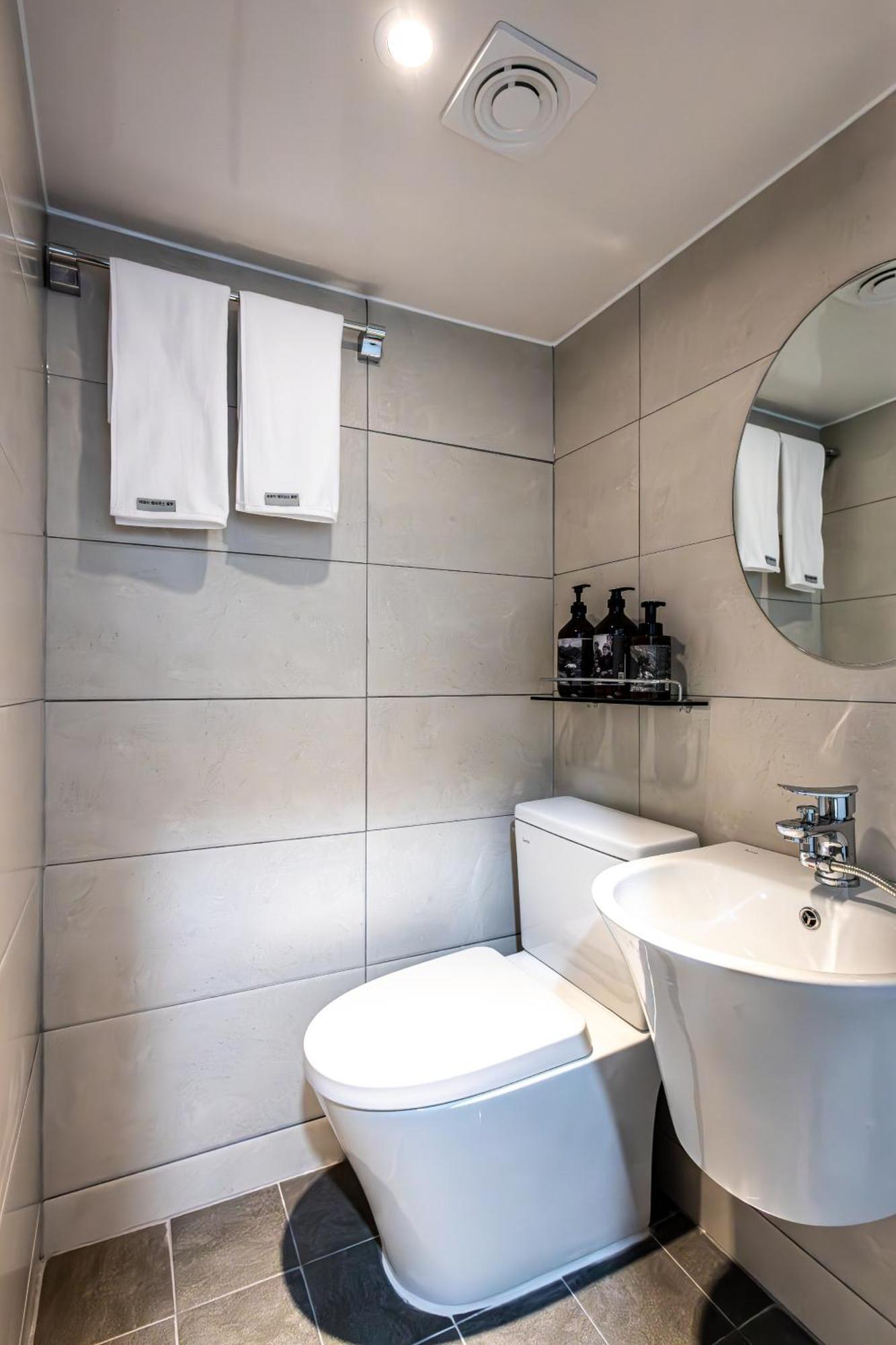 Beyond Residence Jongno โซล ภายนอก รูปภาพ